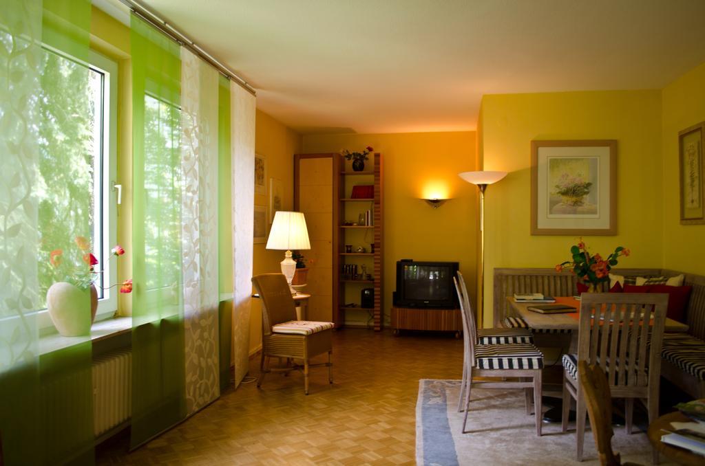 Haus Helvetia Bed & Breakfast Bad Orb Ngoại thất bức ảnh